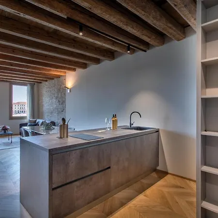 Palazzo Carpediem-prato Della Valle Apartment Padua